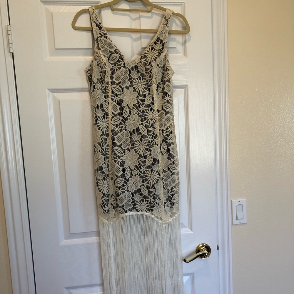 White Lace Gatsby-Style Dress